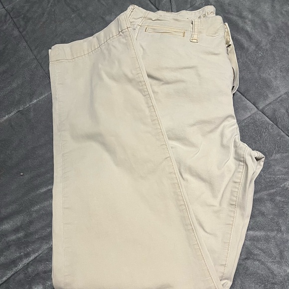 American Eagle Next Level Flex Khaki Pant, 28x30, EUC - Picture 3 of 10